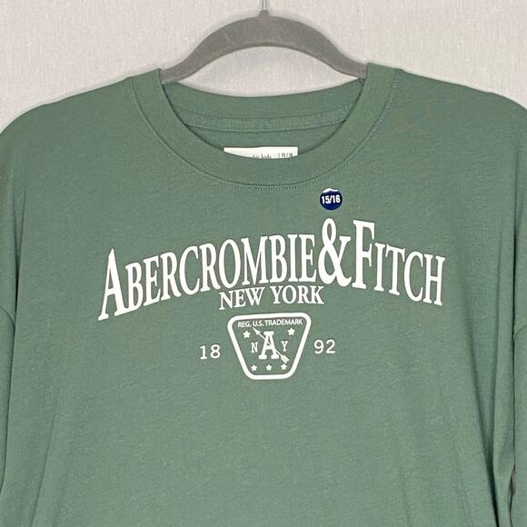 NOS Abercrombie & Fitch New York Logo Tee Shirt Kids 15/16 Hunter Green Spellout - Picture 2 of 10